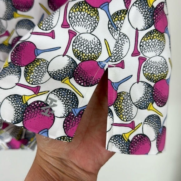 IZOD Golf Skort Women's 16 White Pink Golf Ball Tee Print Pockets Side Zip - Picture 6 of 14